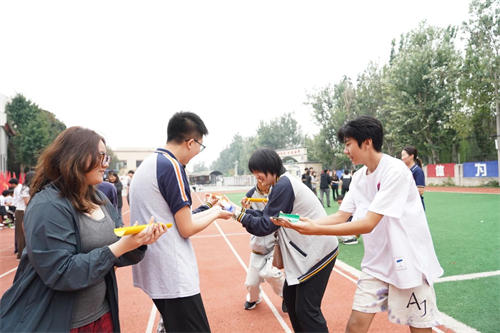 北京东方红学校明德学院运动会